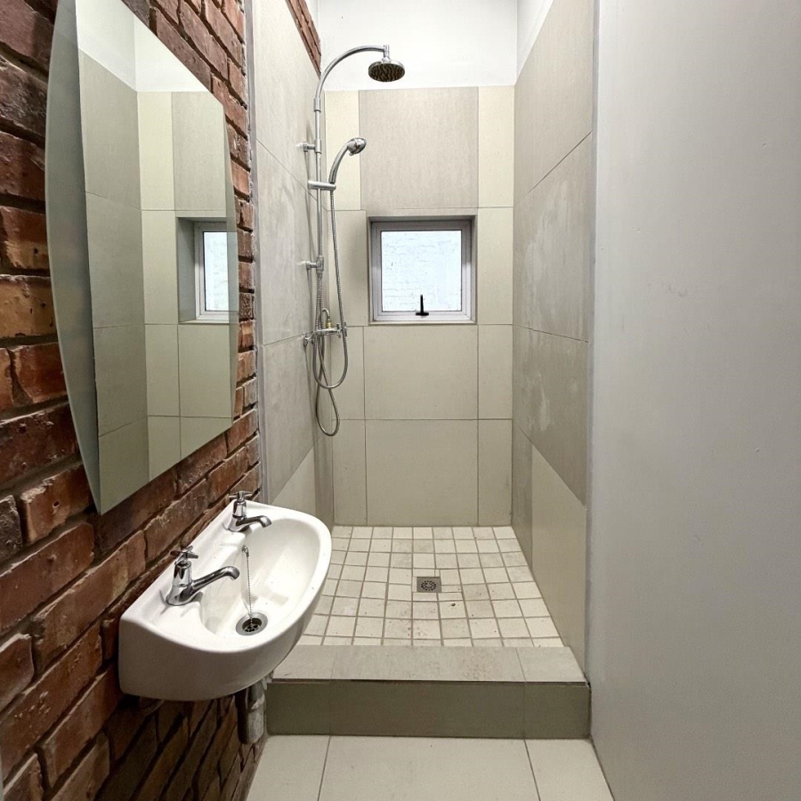 To Let 3 Bedroom Property for Rent in Zonnebloem Western Cape